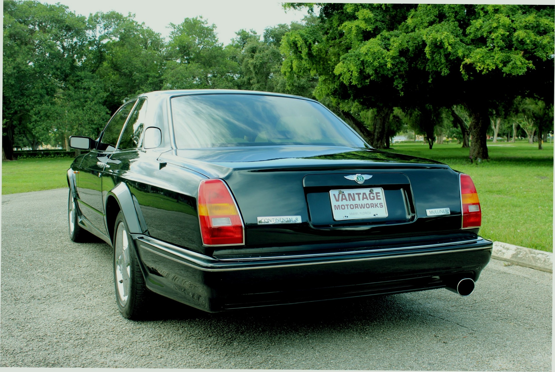 Featured image of post Bentley Continental 2000 Price